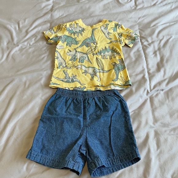 *SOLD*Large Carters Dino Lot - Picture 15 of 16